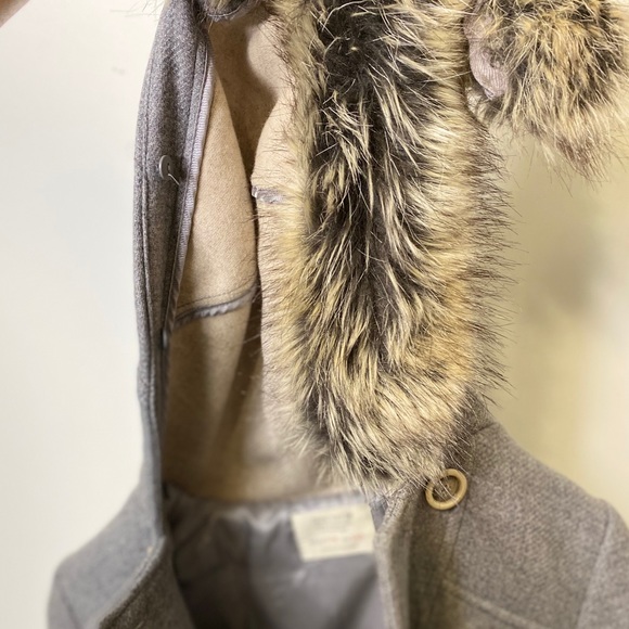 Zara kids gray coat with faux fur trimmed~… - Picture 10 of 10